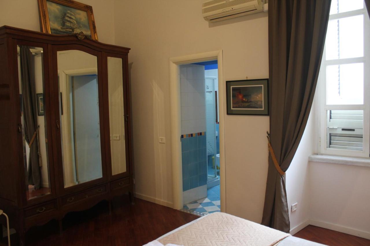 Realpartenope 284 * Napels